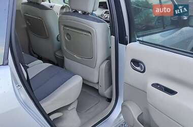 Минивэн Renault Grand Scenic 2006 в 