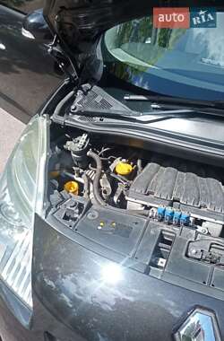 Мінівен Renault Grand Scenic 2010 в 