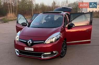 Минивэн Renault Grand Scenic 2012 в 