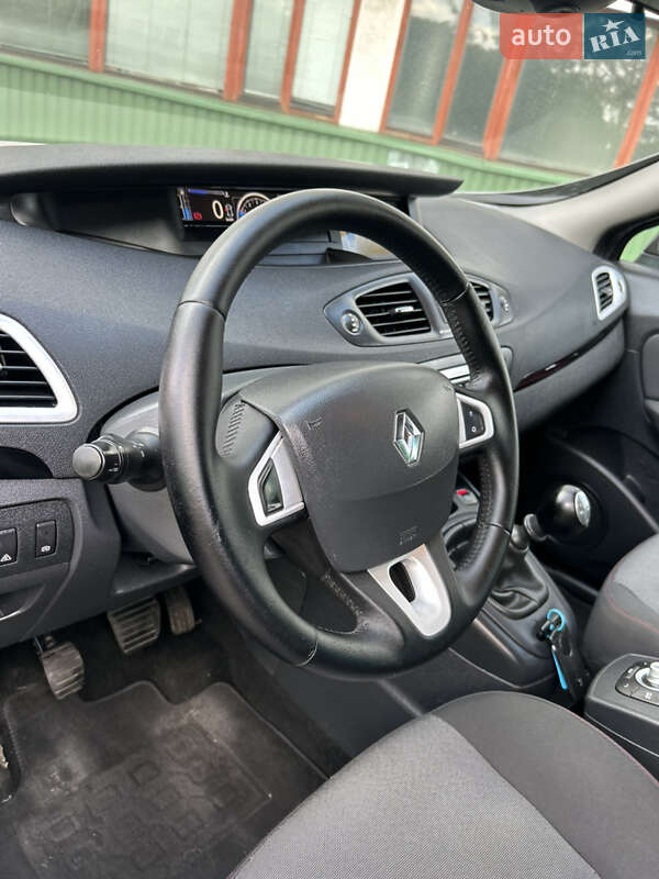 Мінівен Renault Grand Scenic 2013 в Полтаві