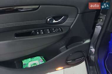 Мінівен Renault Grand Scenic 2011 в 