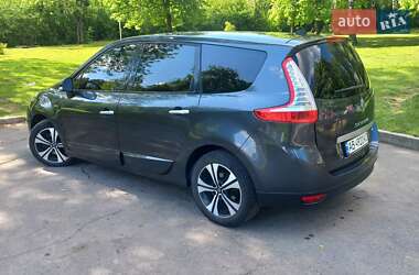 Мінівен Renault Grand Scenic 2011 в 