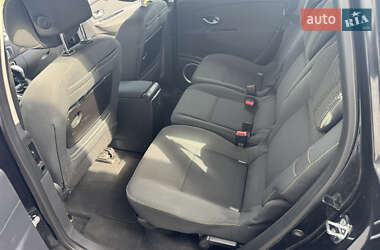 Минивэн Renault Grand Scenic 2010 в 