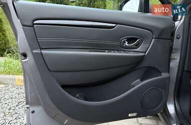 Мінівен Renault Grand Scenic 2013 в 