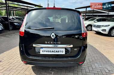 Минивэн Renault Grand Scenic 2012 в 