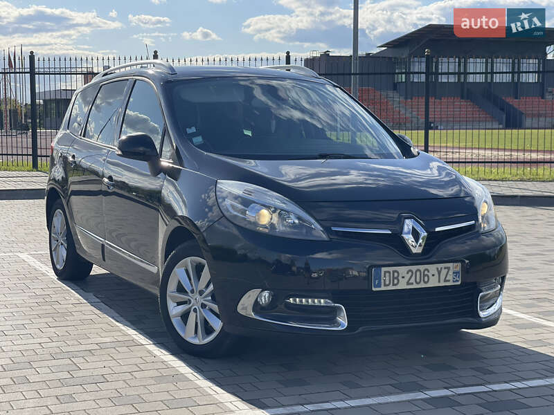 Минивэн Renault Grand Scenic 2014 в 