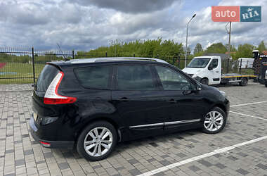 Минивэн Renault Grand Scenic 2014 в 