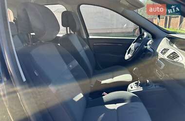 Минивэн Renault Grand Scenic 2013 в 