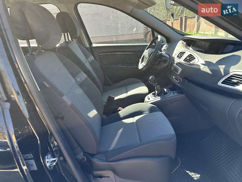 Минивэн Renault Grand Scenic 2013 в Ивано-Франковске