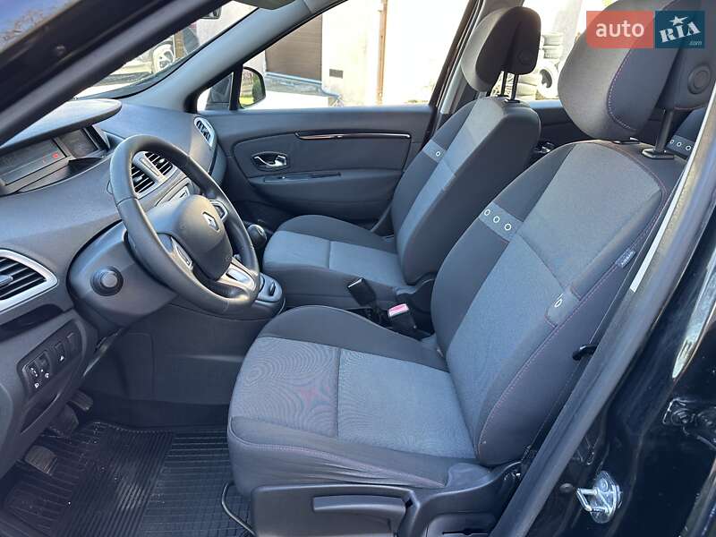 Минивэн Renault Grand Scenic 2013 в Ивано-Франковске