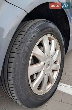 Минивэн Renault Grand Scenic 2008 в 