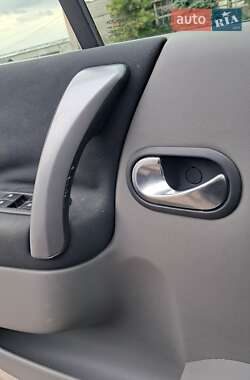 Минивэн Renault Grand Scenic 2008 в 