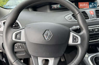 Мінівен Renault Grand Scenic 2012 в 