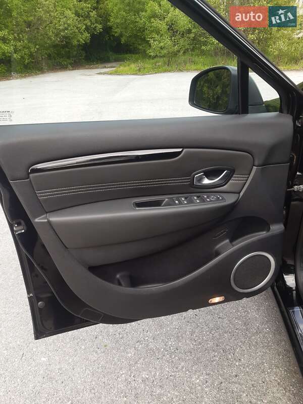 Минивэн Renault Grand Scenic 2011 в Харькове