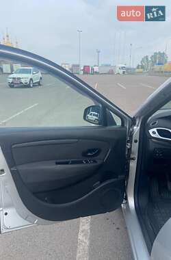 Мінівен Renault Grand Scenic 2010 в 