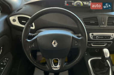 Минивэн Renault Grand Scenic 2013 в 