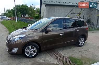 Минивэн Renault Grand Scenic 2009 в Бучаче