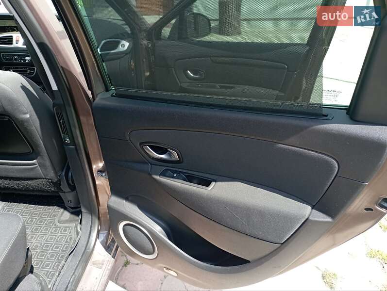 Минивэн Renault Grand Scenic 2009 в Бучаче