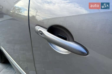 Минивэн Renault Grand Scenic 2014 в 