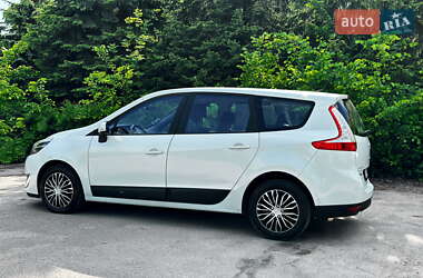 Минивэн Renault Grand Scenic 2012 в 