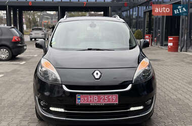 Минивэн Renault Grand Scenic 2013 в 