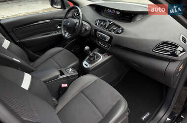 Минивэн Renault Grand Scenic 2013 в 