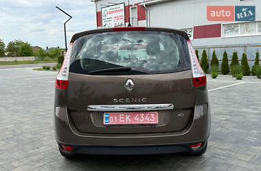 Минивэн Renault Grand Scenic 2012 в 