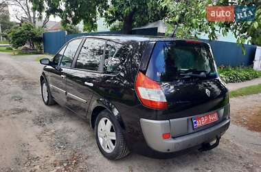 Минивэн Renault Grand Scenic 2006 в 
