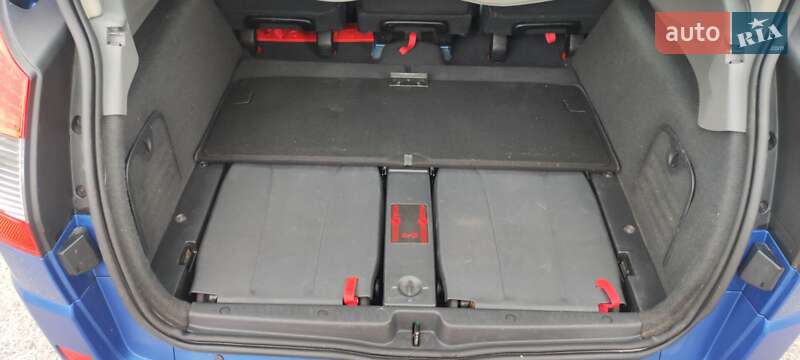 Минивэн Renault Grand Scenic 2007 в Дубно