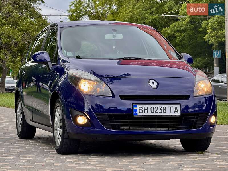 Мінівен Renault Grand Scenic 2010 в Одесі
