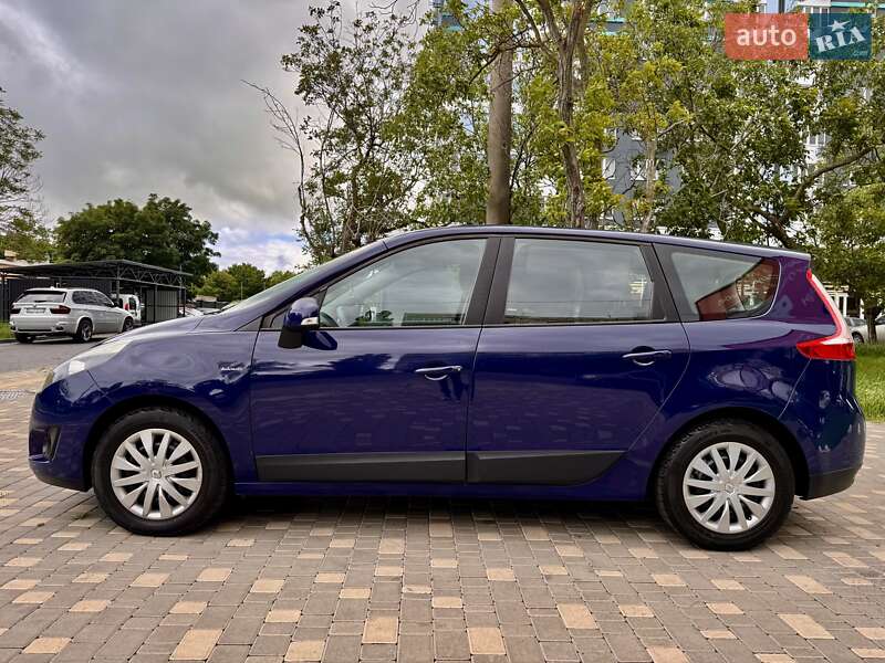 Мінівен Renault Grand Scenic 2010 в Одесі