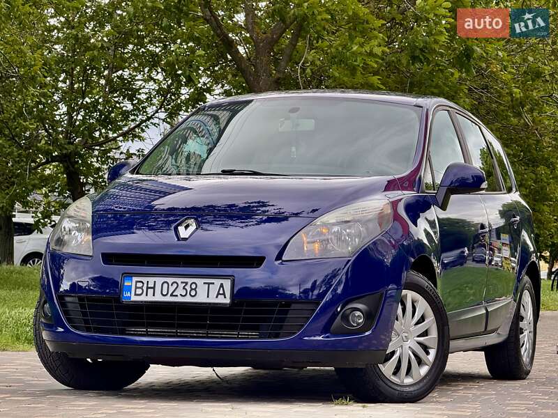 Мінівен Renault Grand Scenic 2010 в Одесі