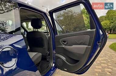Минивэн Renault Grand Scenic 2010 в 
