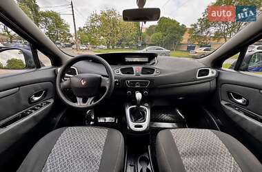 Минивэн Renault Grand Scenic 2010 в 