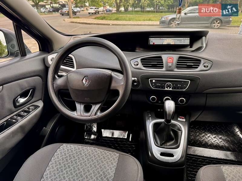 Мінівен Renault Grand Scenic 2010 в Одесі