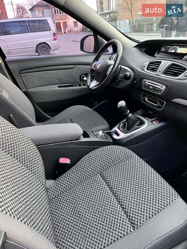 Мінівен Renault Grand Scenic 2012 в Дубні