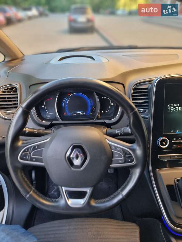 Минивэн Renault Grand Scenic 2017 в Луцке фото 33 Минивэн Renault Grand Scenic 2017 в Луцке