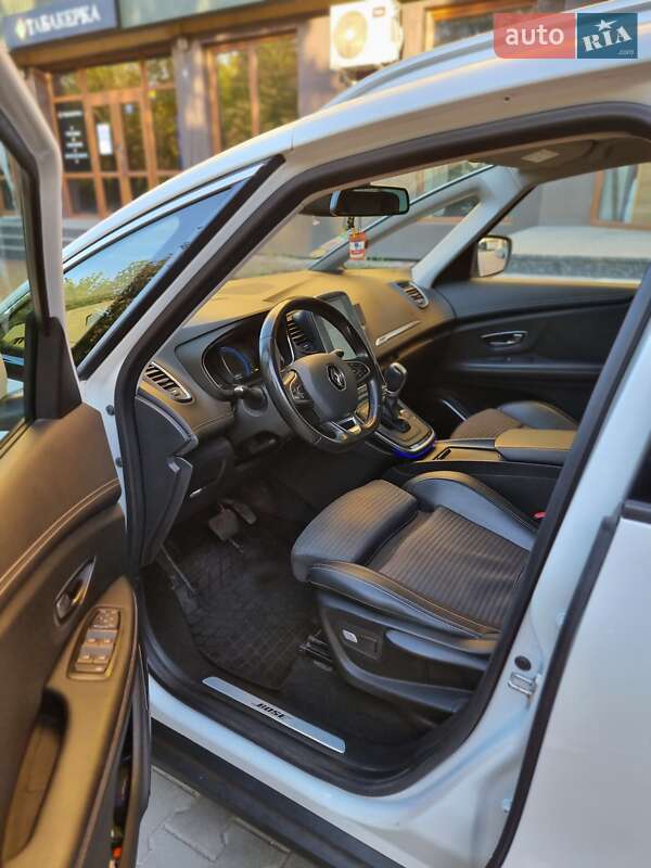 Минивэн Renault Grand Scenic 2017 в Луцке фото 35 Минивэн Renault Grand Scenic 2017 в Луцке