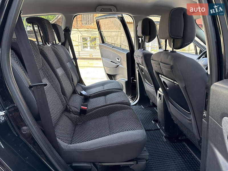 Мінівен Renault Grand Scenic 2011 в Теребовлі