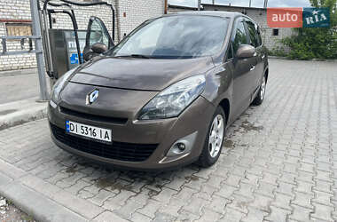 Мінівен Renault Grand Scenic 2011 в 