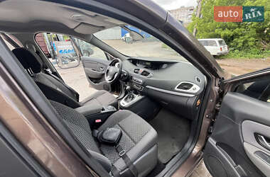 Мінівен Renault Grand Scenic 2011 в 