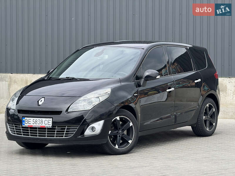 Renault Grand Scenic 2011