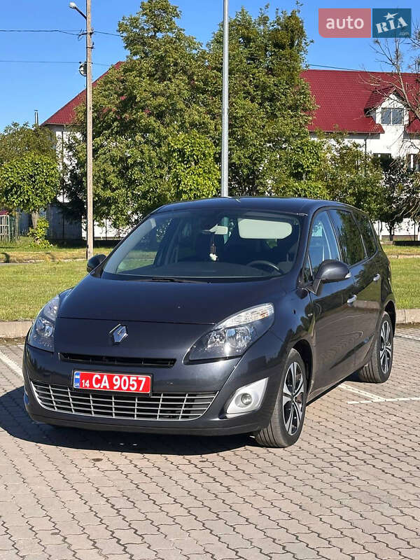 Минивэн Renault Grand Scenic 2012 в Бродах