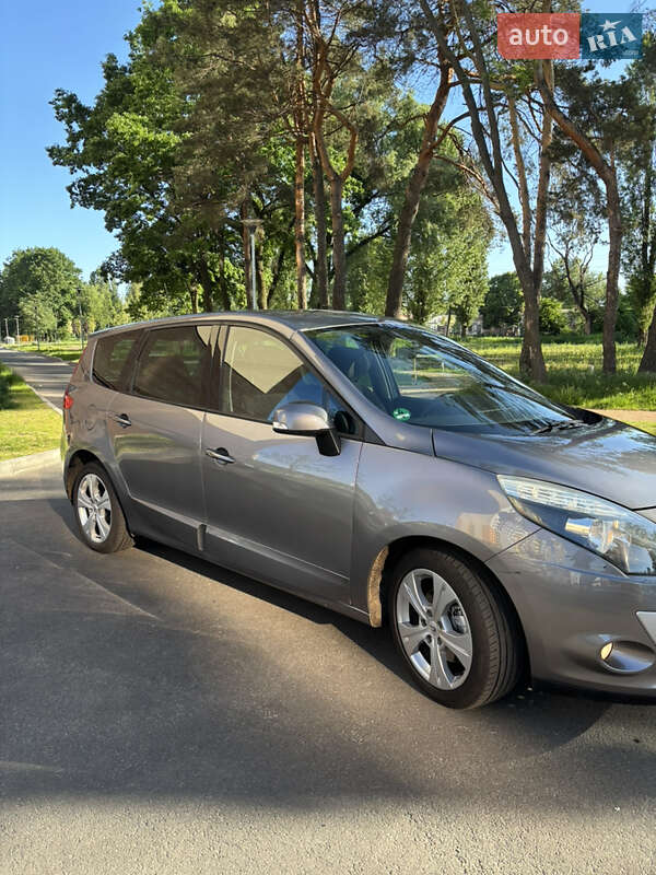 Мінівен Renault Grand Scenic 2009 в Чернігові