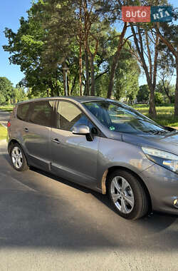 Мінівен Renault Grand Scenic 2009 в 
