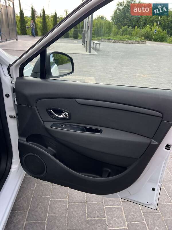 Минивэн Renault Grand Scenic 2013 в Кременце