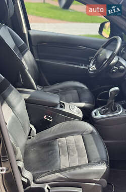Минивэн Renault Grand Scenic 2013 в 