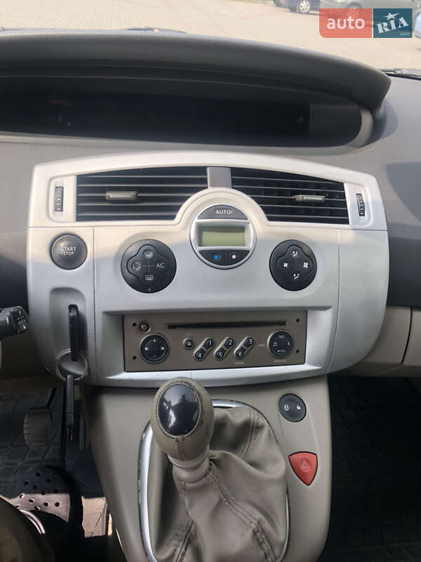 Минивэн Renault Grand Scenic 2006 в Запорожье