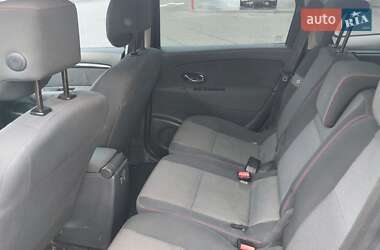 Минивэн Renault Grand Scenic 2013 в 