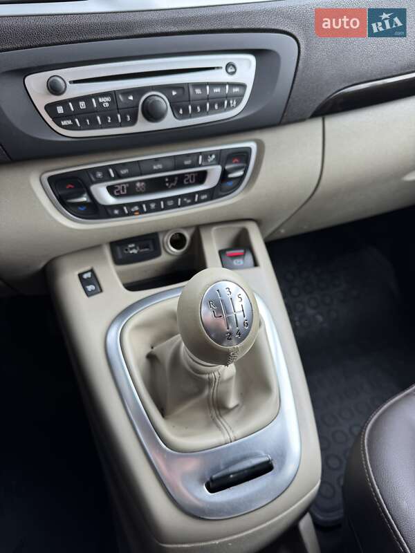 Мінівен Renault Grand Scenic 2010 в Рівному